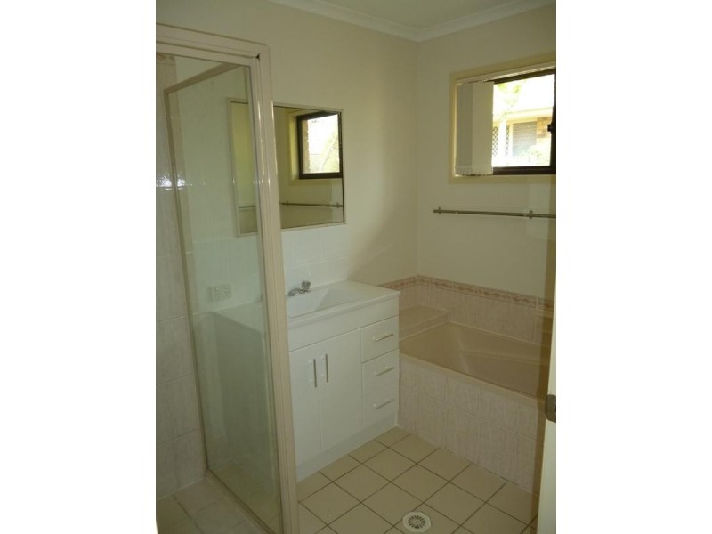 1 Figtree Lane, Redbank Plains QLD 4301