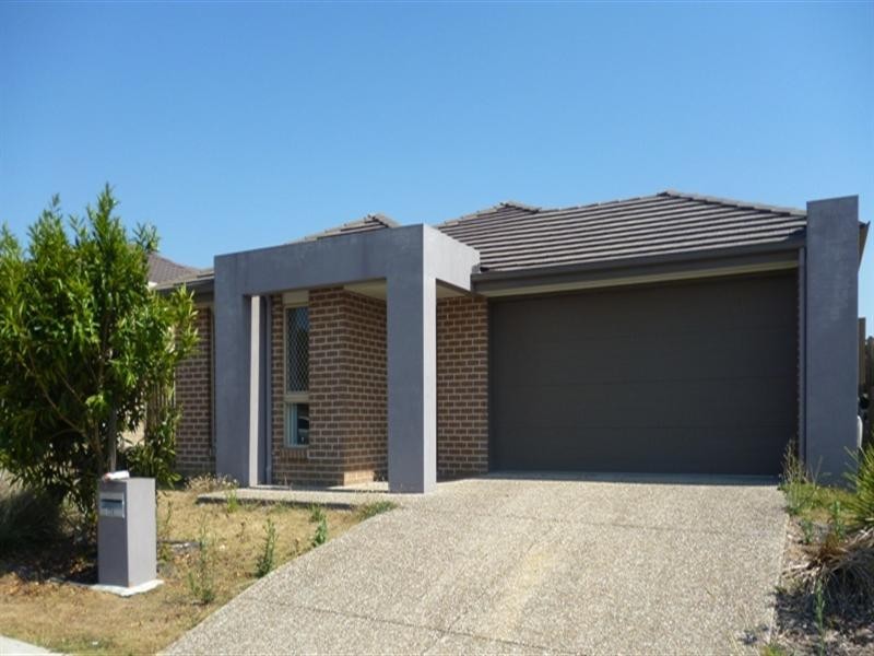 138 Alawoona Street, Redbank Plains QLD 4301