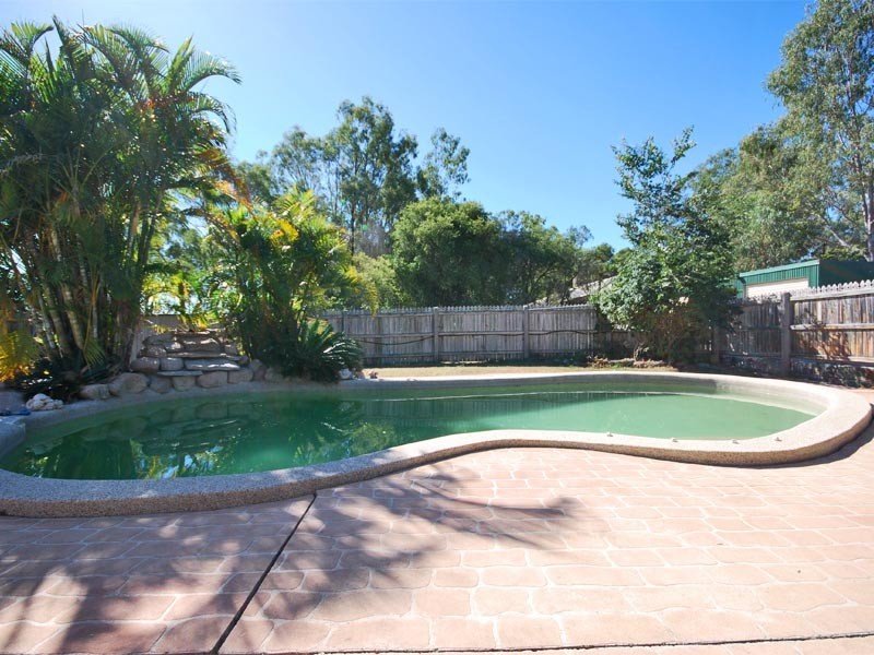 166 Cedar Road, Redbank Plains QLD 4301