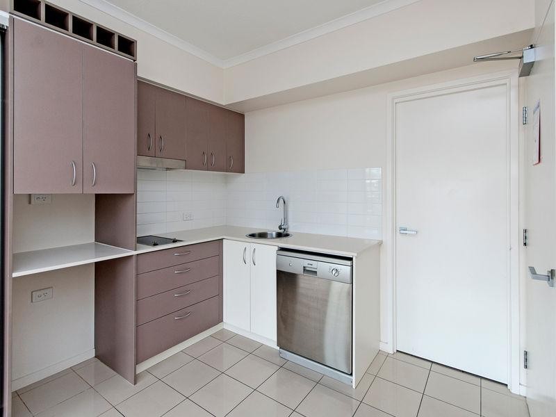 408/11 Ellenborough Street, Ipswich QLD 4305