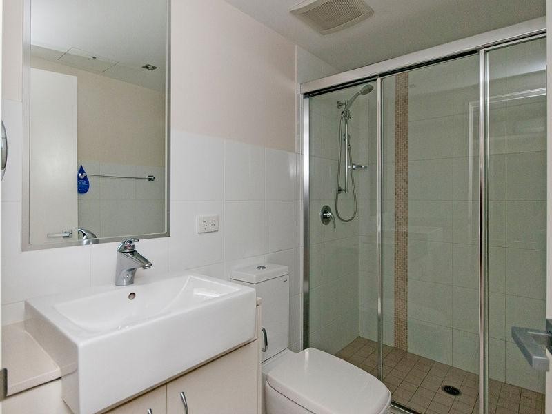 408/11 Ellenborough Street, Ipswich QLD 4305