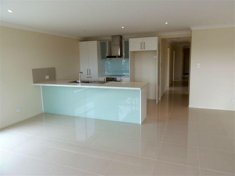 18 Aleisha Court, Collingwood Park QLD 4301