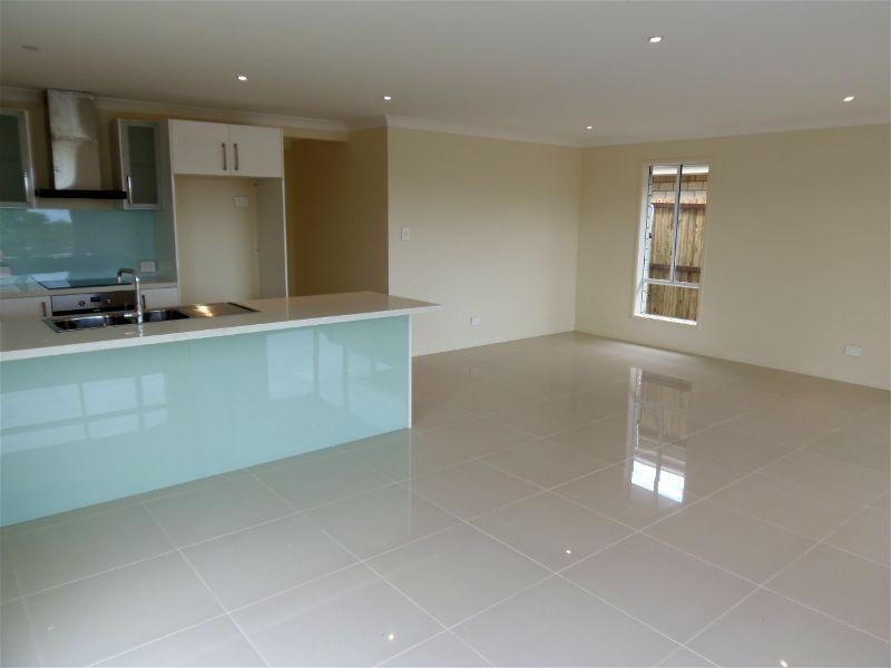 18 Aleisha Court, Collingwood Park QLD 4301