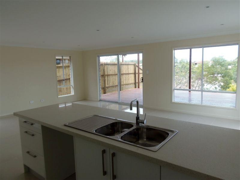 18 Aleisha Court, Collingwood Park QLD 4301