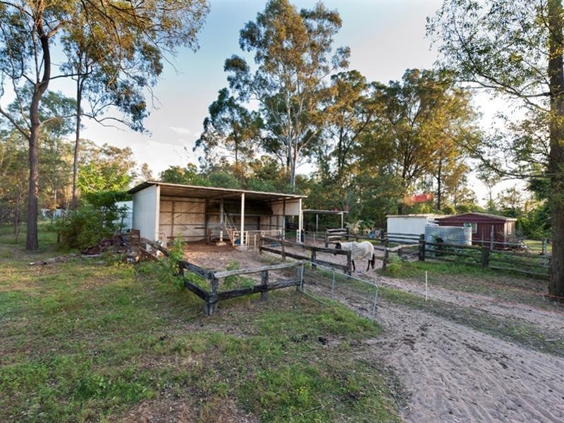 152 Campbell Road, Greenbank QLD 4124