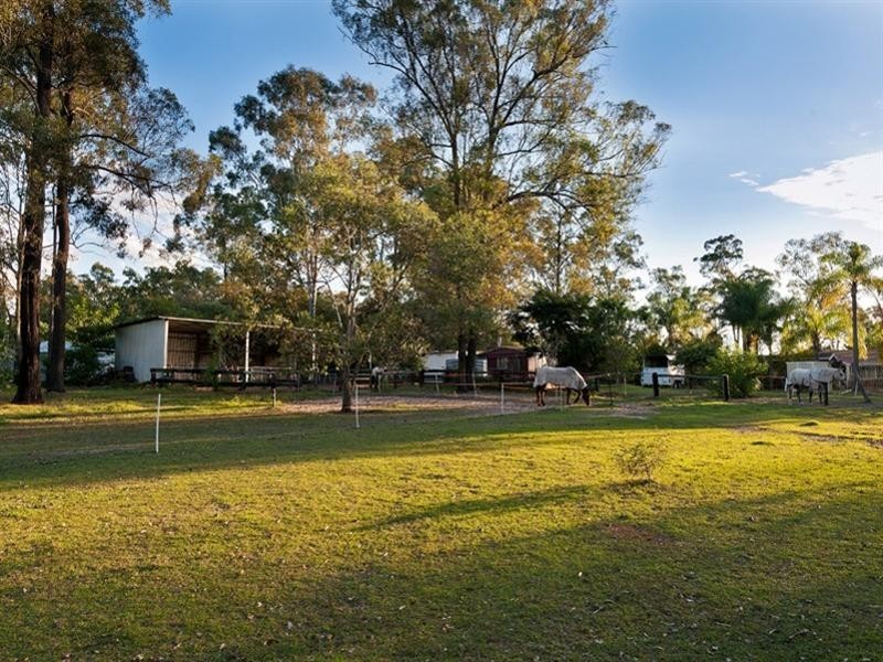 152 Campbell Road, Greenbank QLD 4124