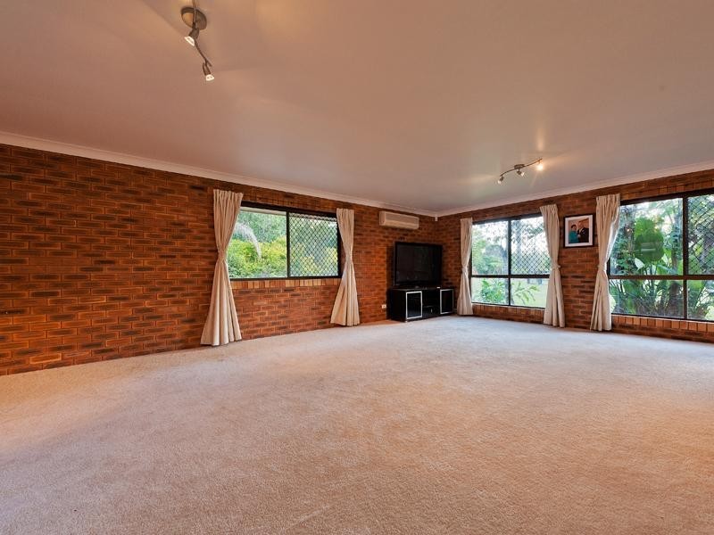 152 Campbell Road, Greenbank QLD 4124