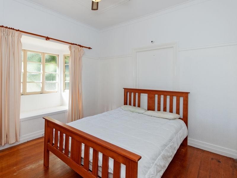 119 Whitehill Road, Eastern Heights QLD 4305