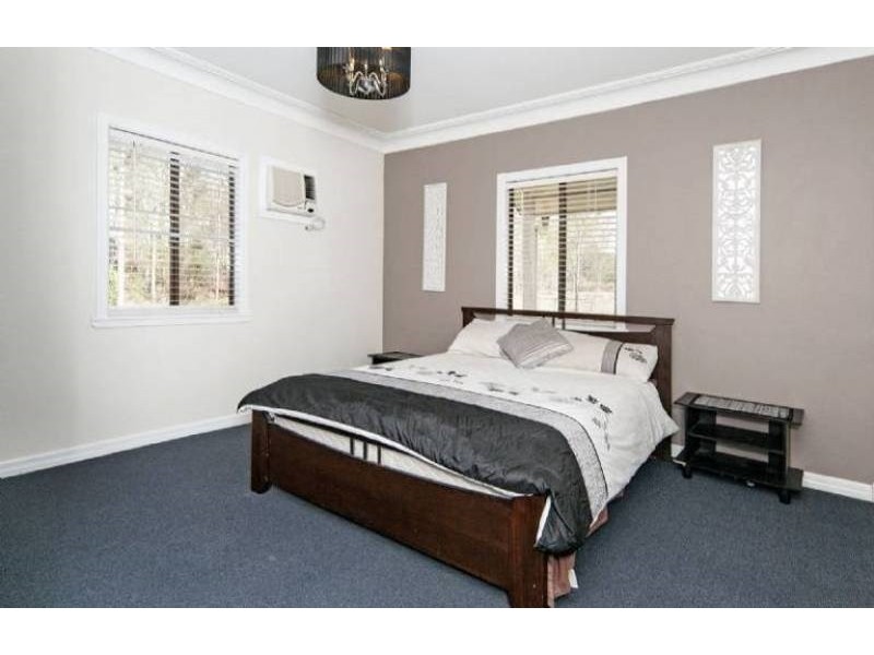 7 Harry Street, Bellbird Park QLD 4300