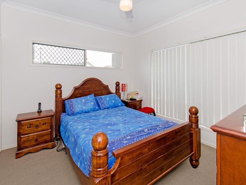 1 Wright Avenue, Redbank Plains QLD 4301