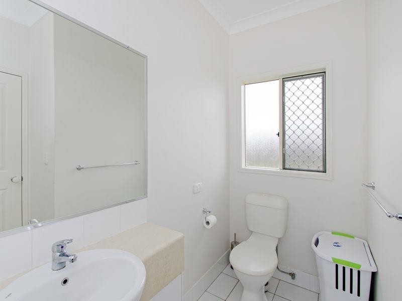 1 Wright Avenue, Redbank Plains QLD 4301