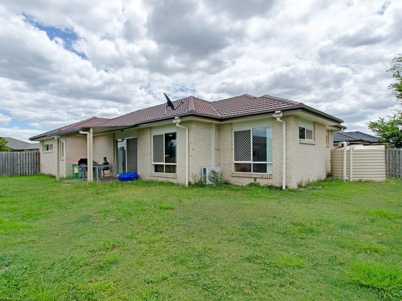 1 Wright Avenue, Redbank Plains QLD 4301