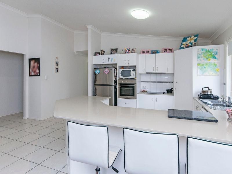 6 Ledger Street, Redbank Plains QLD 4301