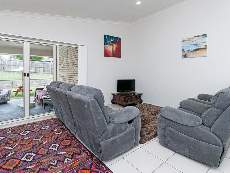 6 Ledger Street, Redbank Plains QLD 4301