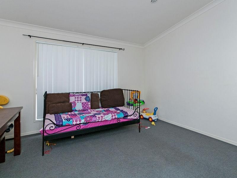 6 Ledger Street, Redbank Plains QLD 4301