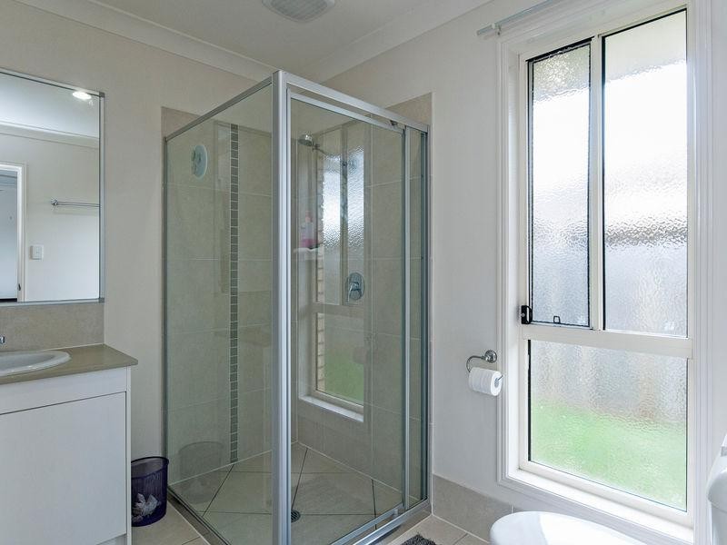 6 Ledger Street, Redbank Plains QLD 4301