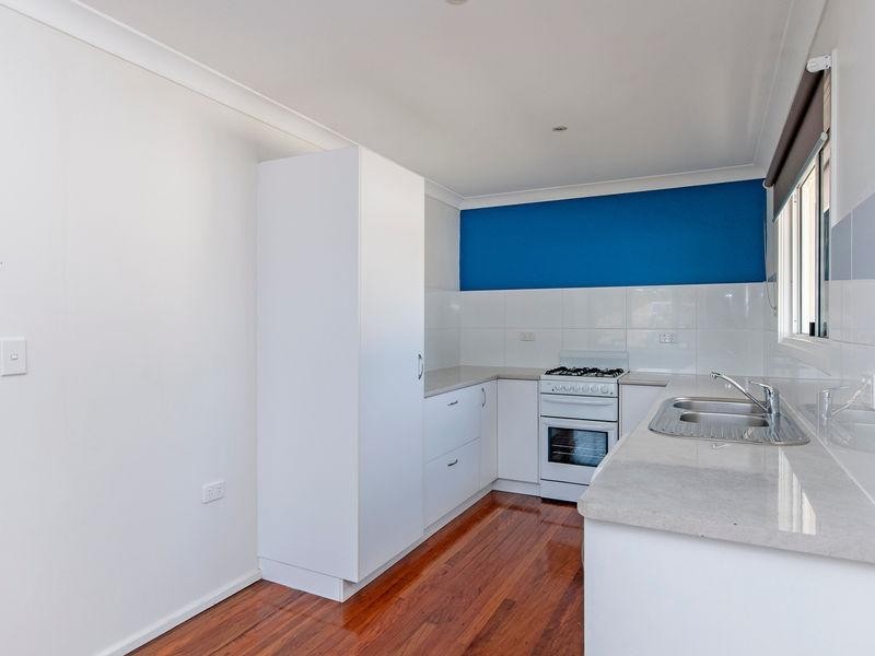 17 Overell Crescent, Riverview QLD 4303