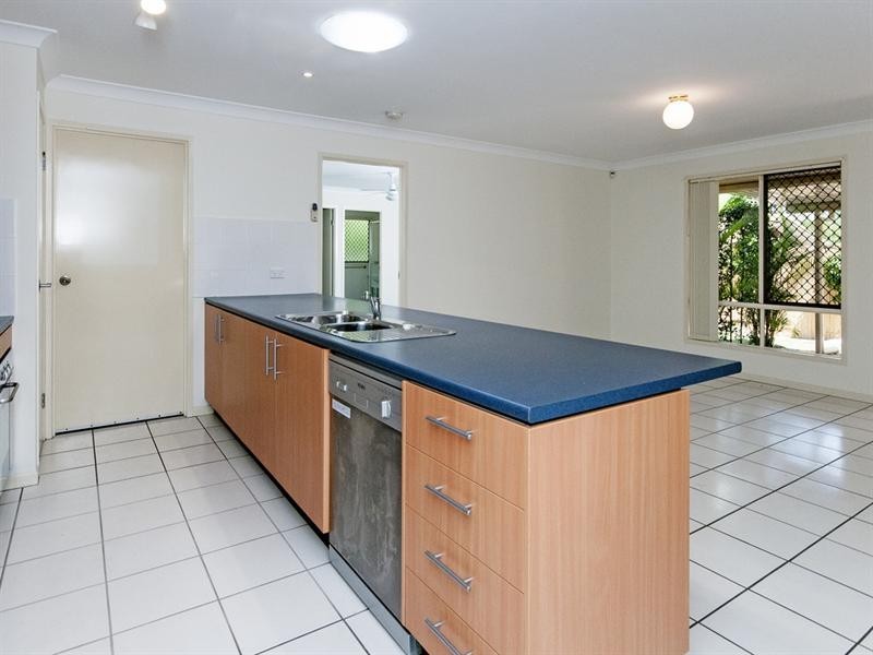 34 Glen Brae Street, Redbank Plains QLD 4301