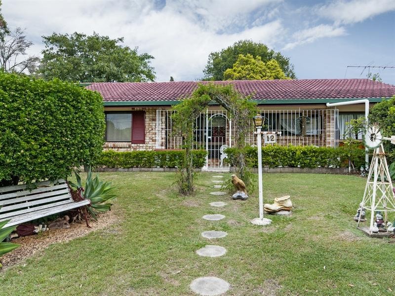 12 Glen Fairlie Avenue, Redbank Plains QLD 4301