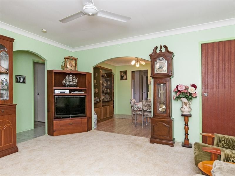 12 Glen Fairlie Avenue, Redbank Plains QLD 4301