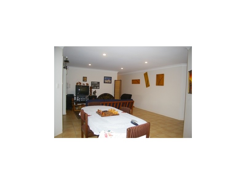 173 Lakeside Avenue, Springfield Lakes QLD 4300