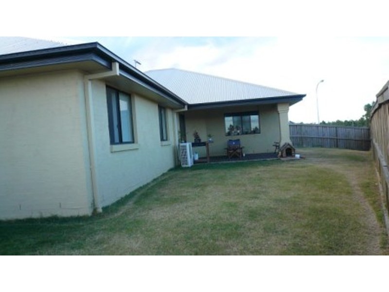 173 Lakeside Avenue, Springfield Lakes QLD 4300