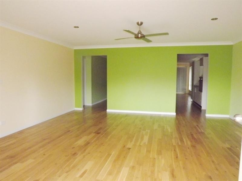 50 Harold Reinhardt, Redbank Plains QLD 4301