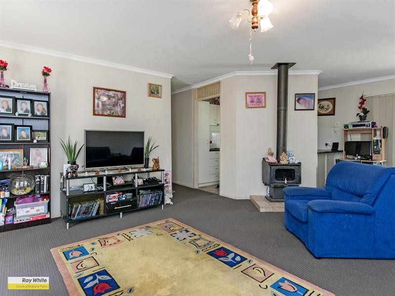34 Cameron Street, Redbank Plains QLD 4301