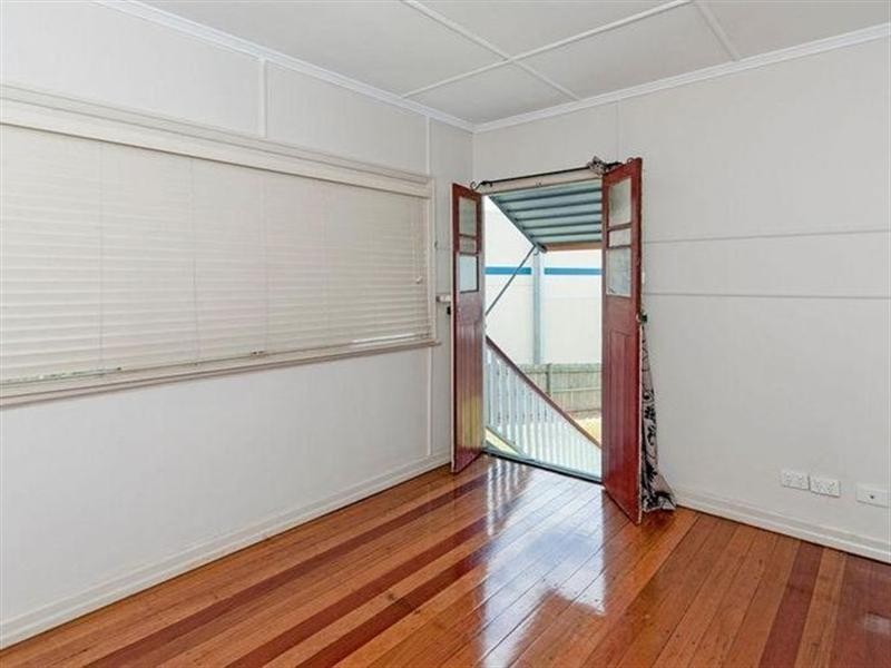 12 Barram, Goodna QLD 4300