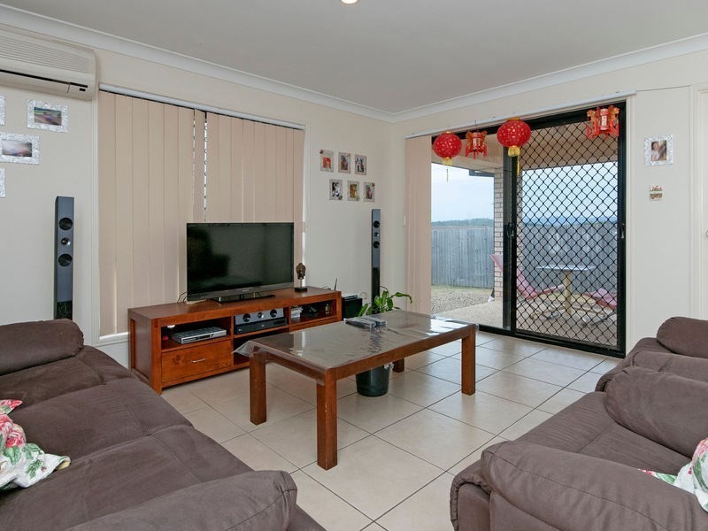 7 Casement, Collingwood Park QLD 4301