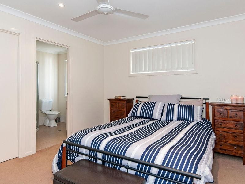 9 Shaun Street, Redbank Plains QLD 4301