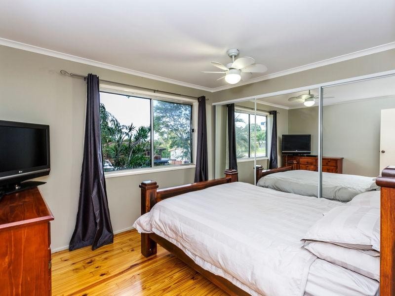 8 Coleen Court, Redbank Plains QLD 4301