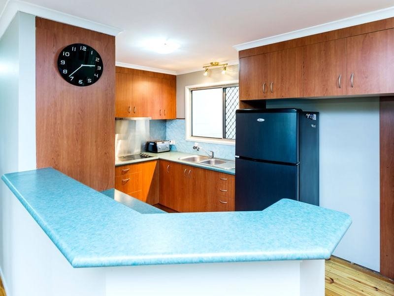 8 Coleen Court, Redbank Plains QLD 4301