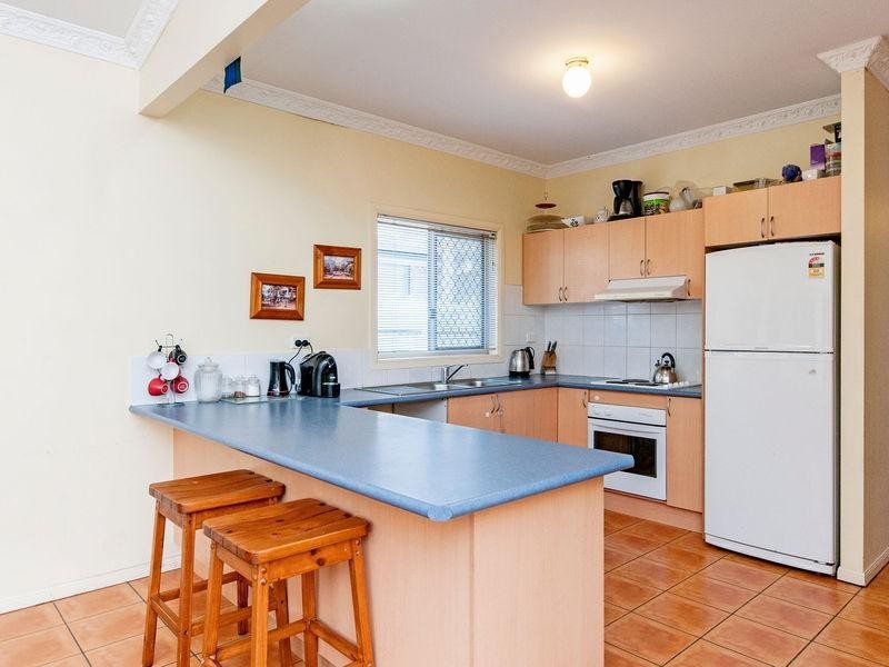 12 Brigalow Lane, Redbank QLD 4301