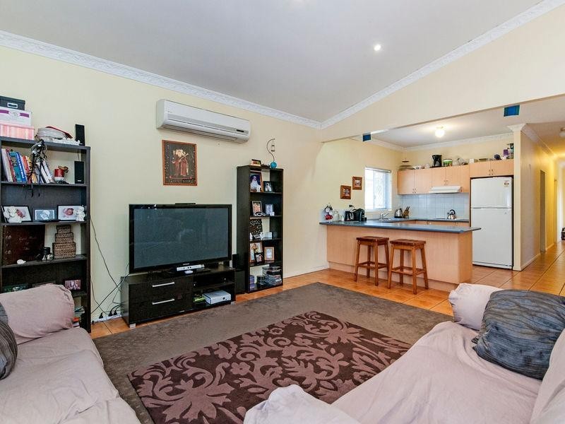 12 Brigalow Lane, Redbank QLD 4301