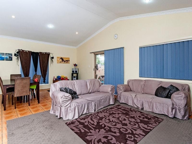 12 Brigalow Lane, Redbank QLD 4301