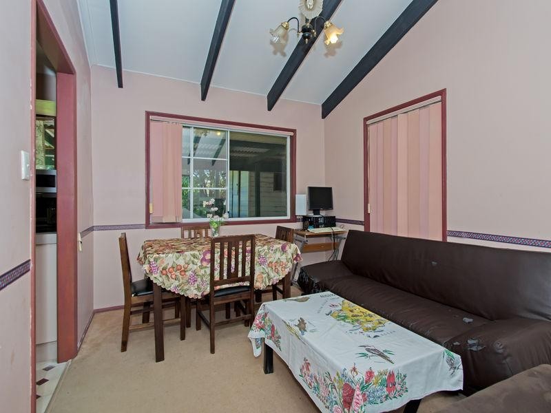 8 Somerfield Street, Redbank Plains QLD 4301