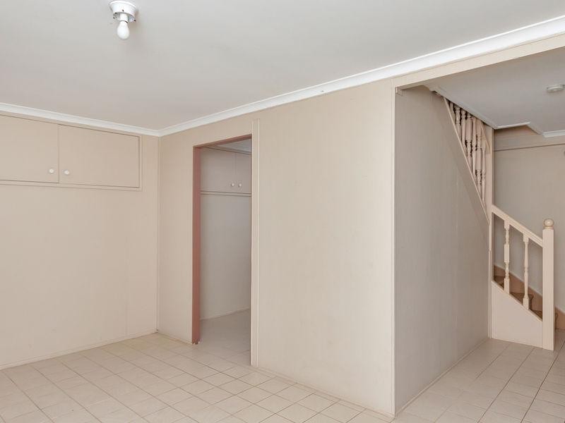 91 Johnston Street, Bellbird Park QLD 4300