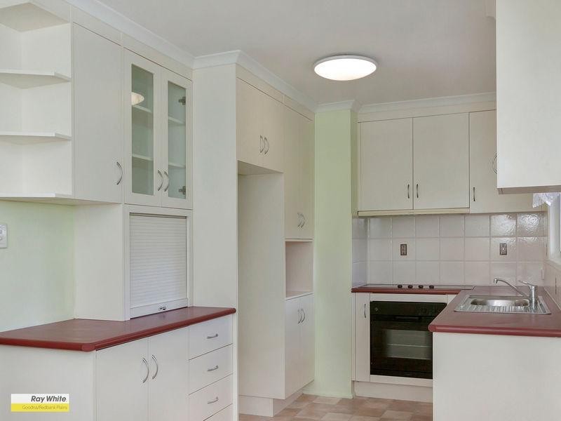 28 Alawoona Street, Redbank Plains QLD 4301