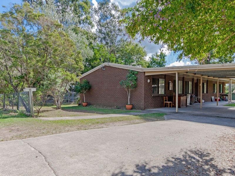 9 Kanangra Street, Redbank Plains QLD 4301