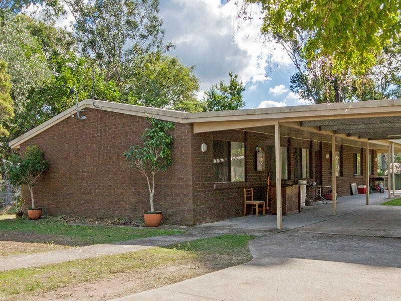 9 Kanangra Street, Redbank Plains QLD 4301