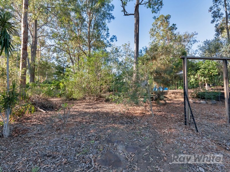 36 Hayes Avenue, Camira QLD 4300