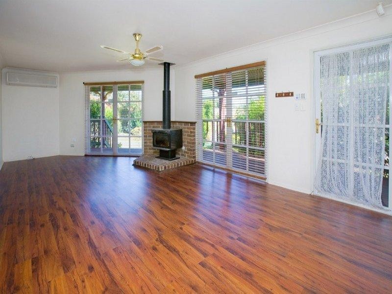 25 Falvey Crescent, Goodna QLD 4300