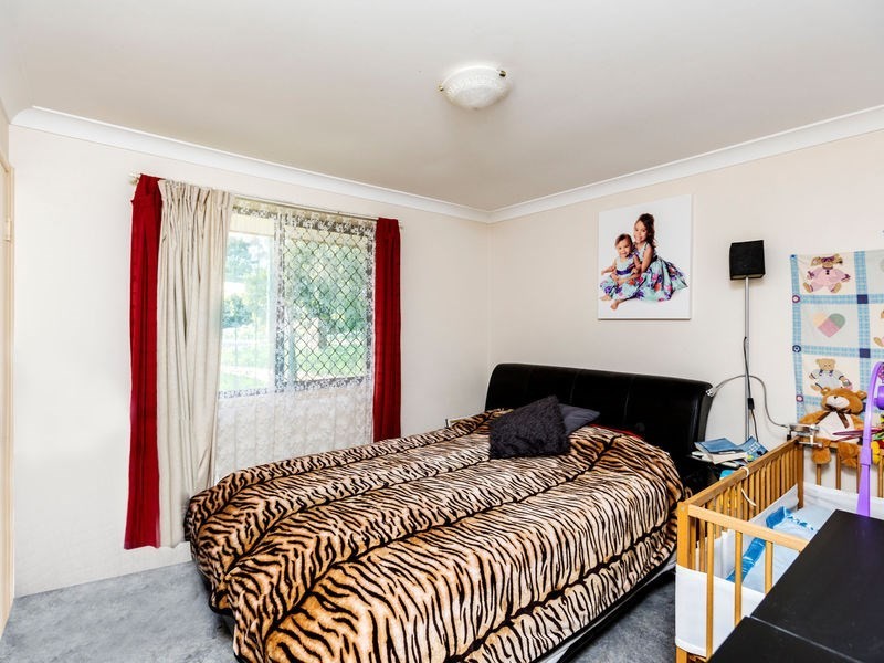 33 Hartley Crescent, Redbank Plains QLD 4301