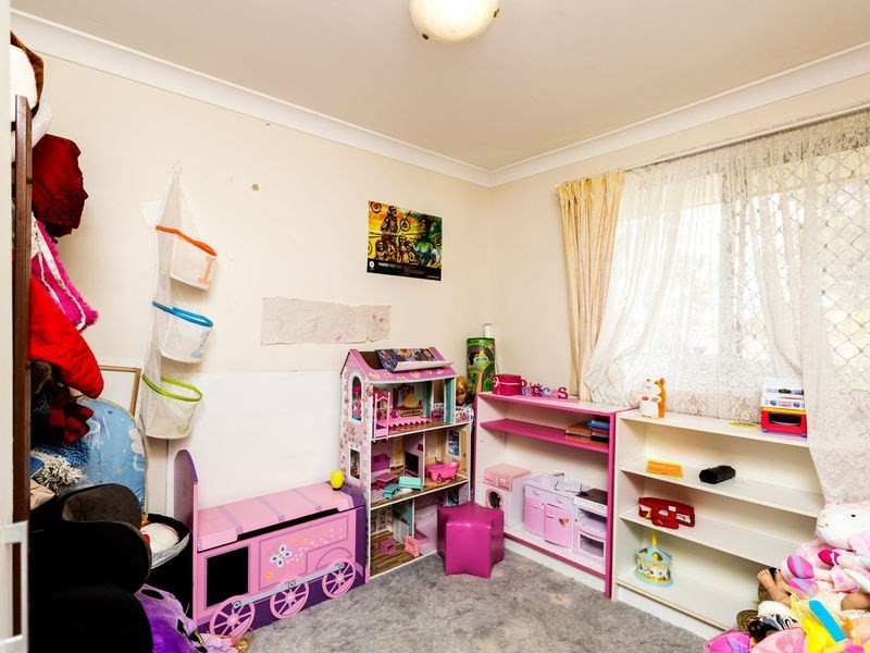 33 Hartley Crescent, Redbank Plains QLD 4301