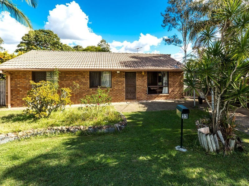 33 Hartley Crescent, Redbank Plains QLD 4301