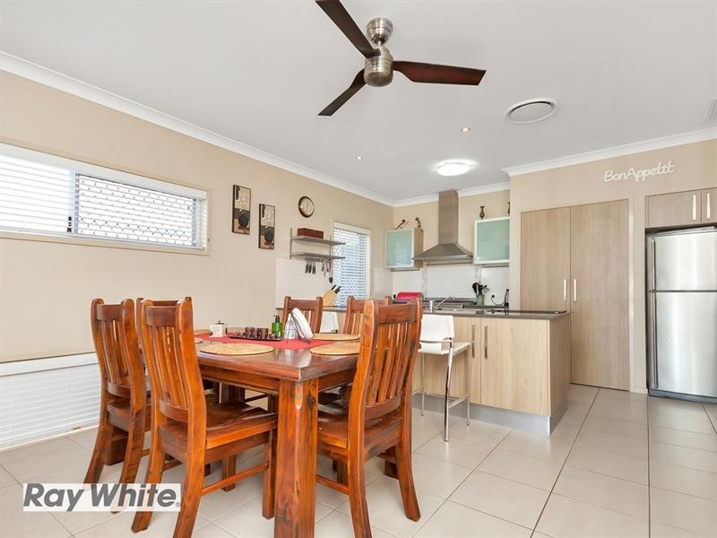 38 The Promenade, Springfield Lakes QLD 4300