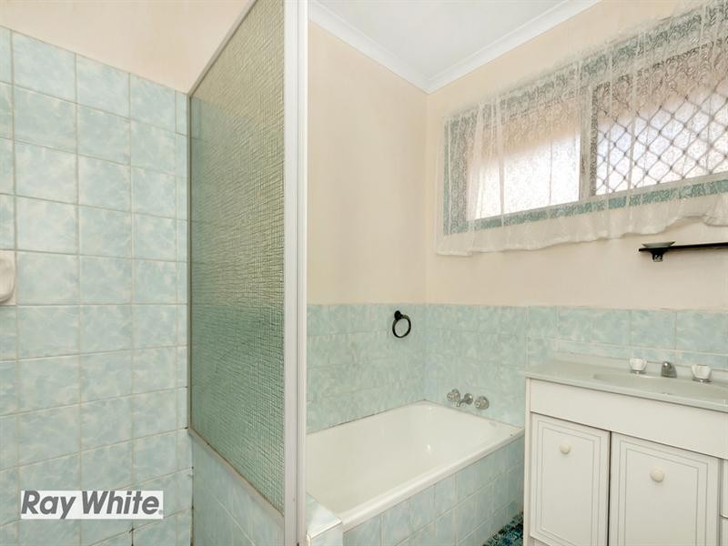 8 Janelle Street, Bellbird Park QLD 4300