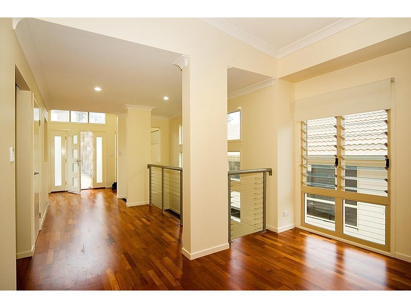 9 Heathwood Place, Collingwood Park QLD 4301