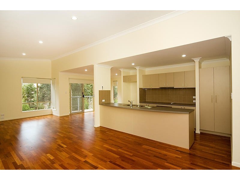 9 Heathwood Place, Collingwood Park QLD 4301